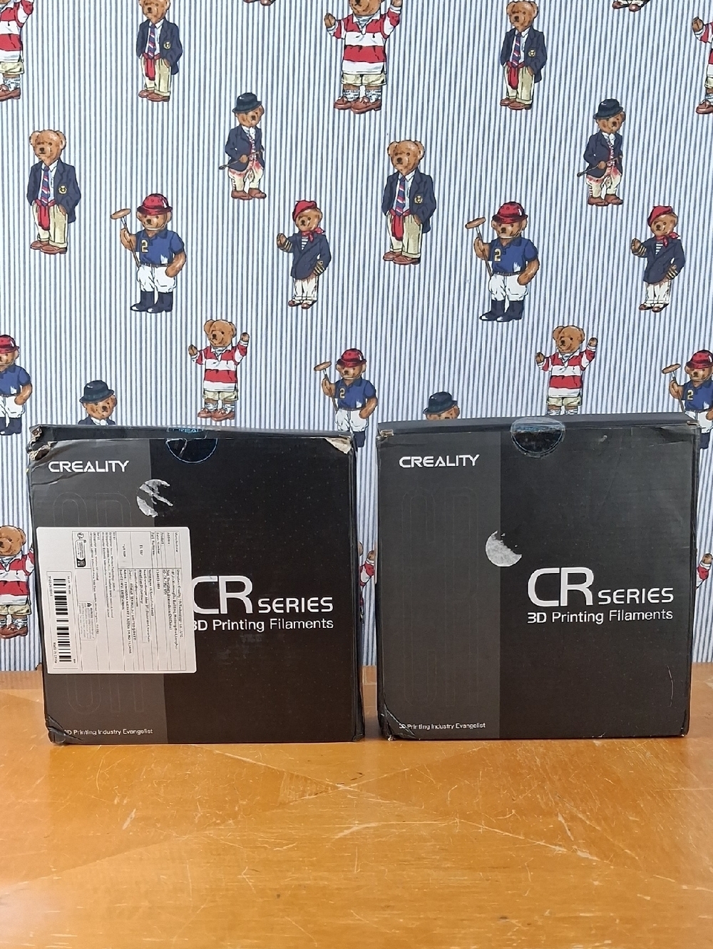 New In Box Creality CR Series 3D Printing Filamet Red & White 1.75 Mm 1.0. Kg